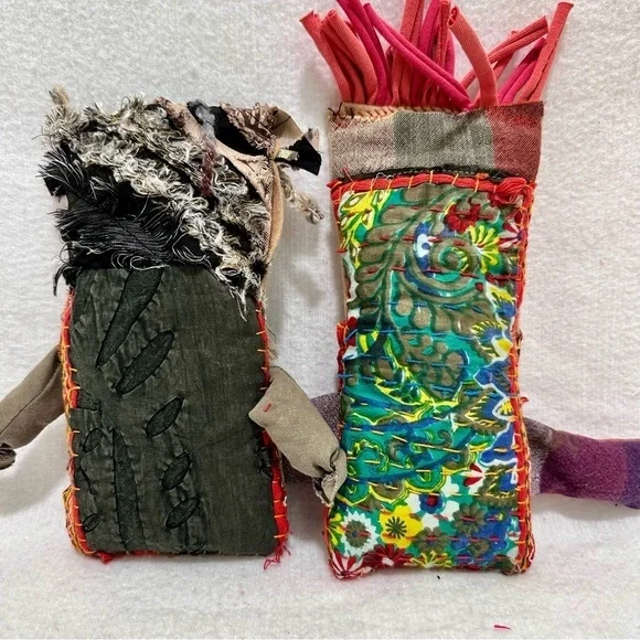 Scrappy Sidekicks Handcrafted Eco-Chic Doll Duo Kantha Embroidery Vintage Fabric - Picture 4 of 8